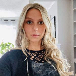 Meet your Posher, Tiffany